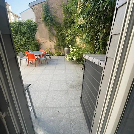 D'hote - Reservee Aux Femmes - Cosy Centre Avec Terrasse Privatunterkunft *